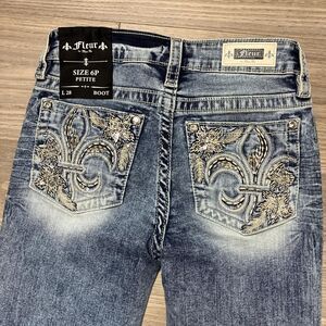 New With Tags Miss Me Fleur Bootcut Jeans Size 6P Vintage Y2K Flare Style